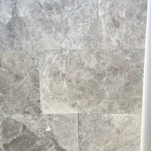 Mármol Travertino Tundra